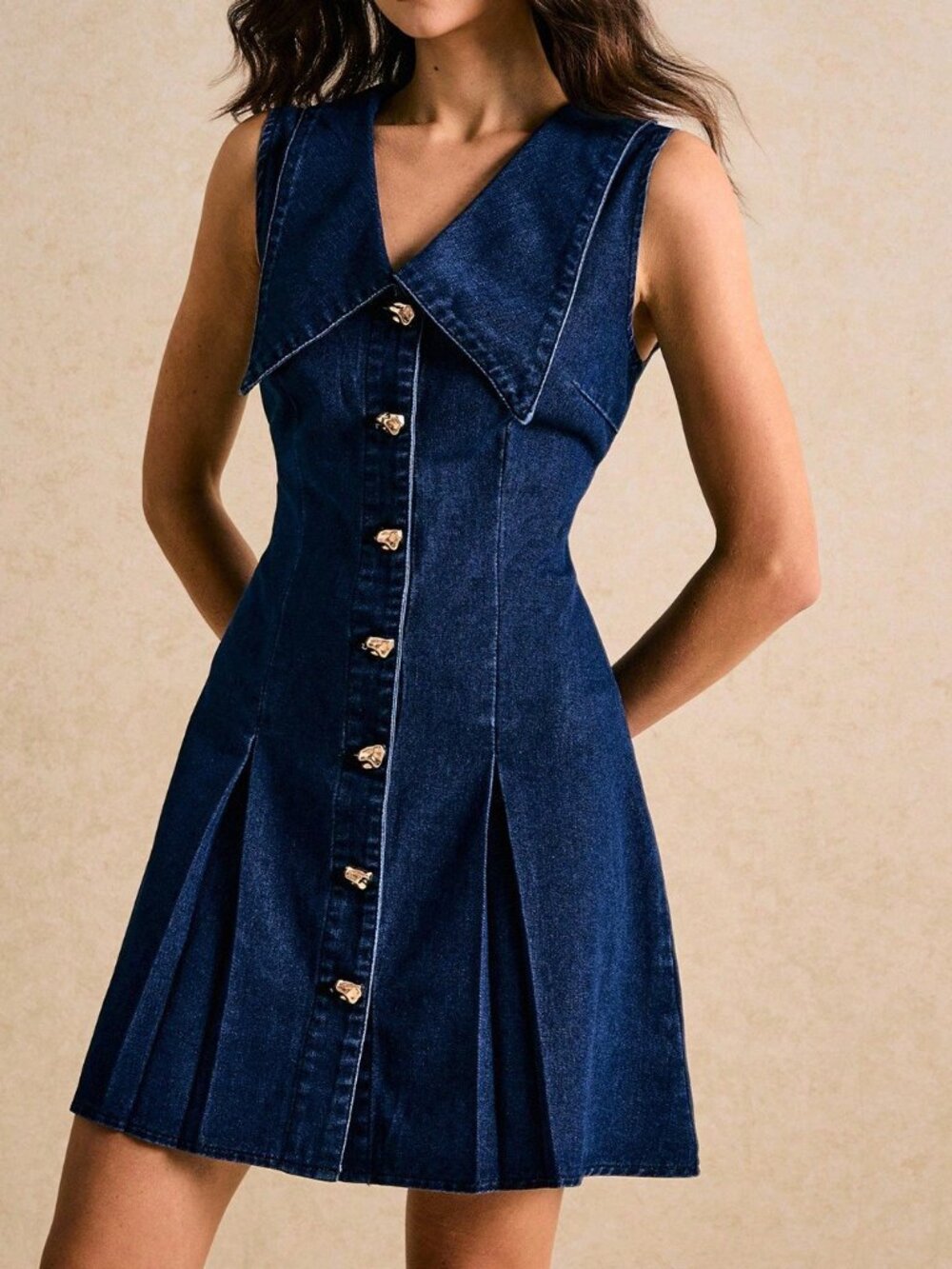 Dark Wash Casual Women's Front Button Pleated Sleeveless Denim Mini Dress - Picture 4 of 5